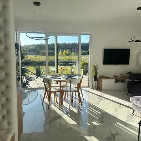 Struga Park Morski Ustka -przewloka Apartman *